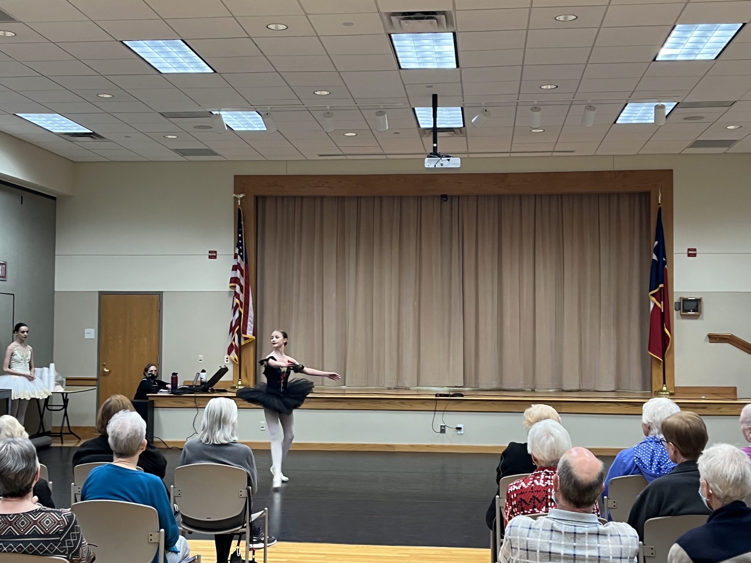 5BFD5EAC-A7A6-47C5-ABA0-412911BC2D2D